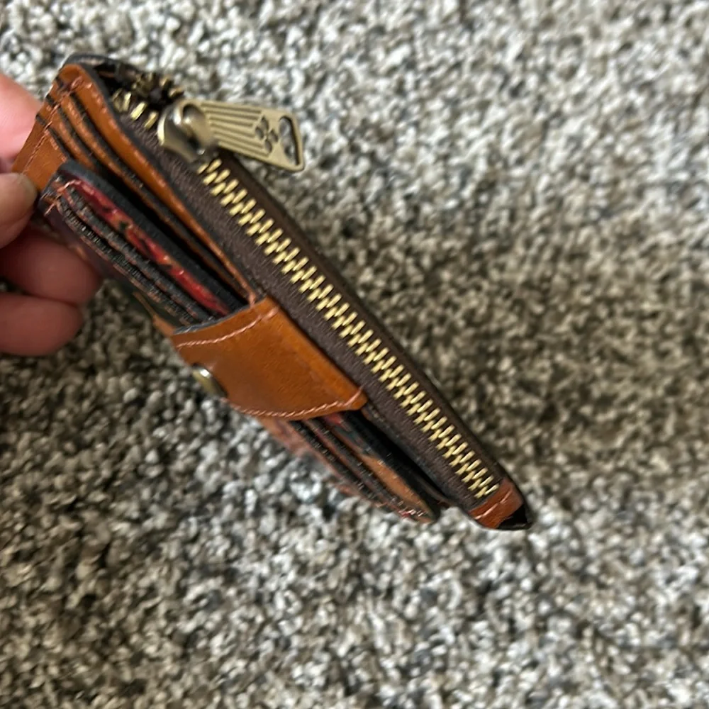 Patricia Nash Floral Card Holder - Red and Brown - Picture 4 of 5